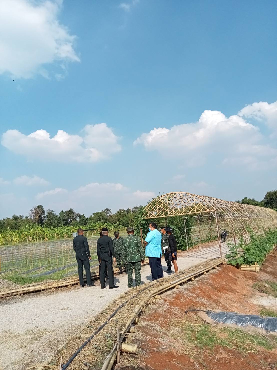 เข้าร่วมประชุมการเตรียมรับเสด็จ สมเด็จพระกนิษฐาธิราชเจ้า กรมสมเด็จพระเทพรัตนราชสุดาฯ สยามบรมราชกุมารี..คลิก