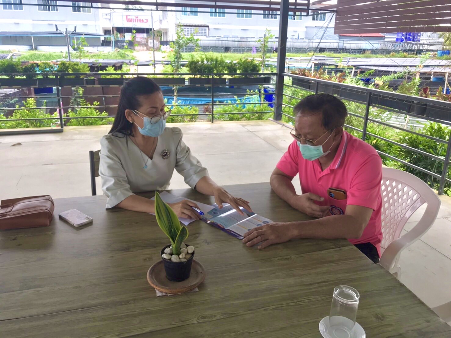 การส่งเสริมประชาสัมพันธ์การจำหน่ายสินค้าสัตว์น้ำผ่านเวปไซต์ Fisheries shop..คลิก