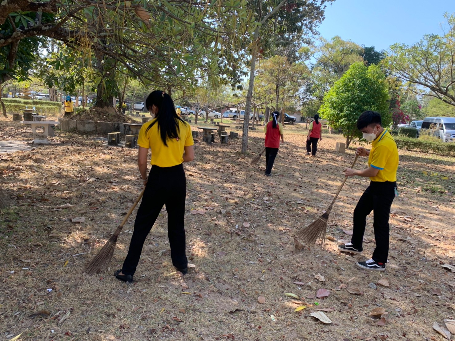 กิจกรรมจิตอาสาพัฒนาในโอกาสวันสำคัญของชาติไทย เนื่องในวันพ่อขุนรามคำแหงมหาราช 2565..คลิก