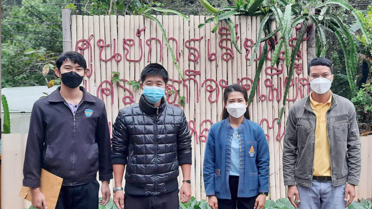 ประมงจังหวัดน่าน มอบหมายให้เจ้าหน้าที่กลุ่มบริหารจัดการด้านการประมง ร่วมกับ ประมงอำเภอเชียงกลาง ออกปฏิบัติงานตามโครงการโรงเรียนเพียงหลวงในทูลกระหม่อมหญิงอุบลรัตนราชกัญญา สิริวัฒนาพรรณวดี..คลิก