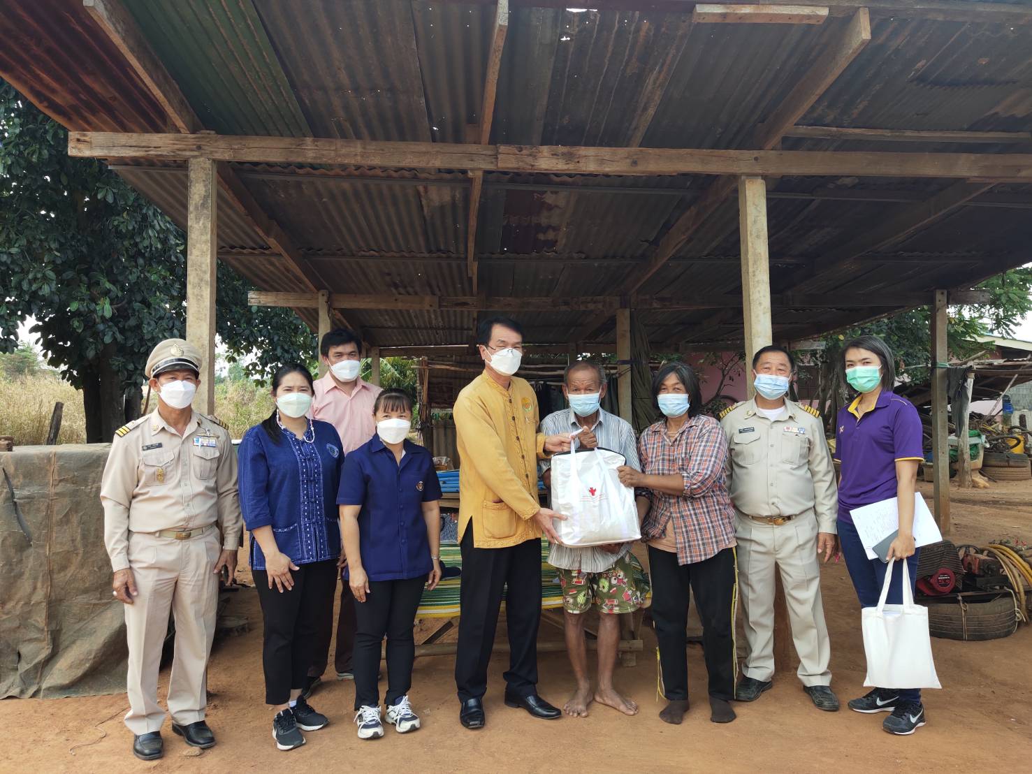 โครงการจังหวัดเคลื่อนที่ บำบัดทุกข์ บำรุงสุข สร้างรอยยิ้มให้ประชาชน ครั้งที่ 2 ประจำปีงบประมาณ 2565..คลิก