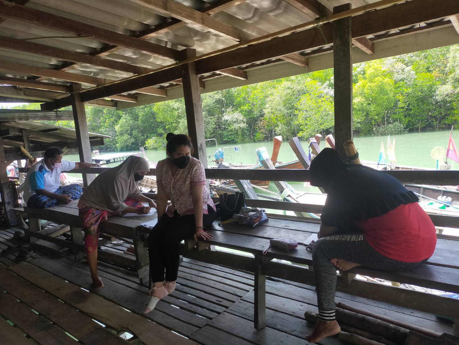 ลงพื้นที่สำรวจแบบสอบถามการทำประมงยั่งยืนและปัญหาทางการประมง ณ บ้านบากัน อำเภออ่าวลึก  และบ้านไหนหนัง  อำเภอเมืองกระบี่ จังหวัดกระบี่..คลิก
