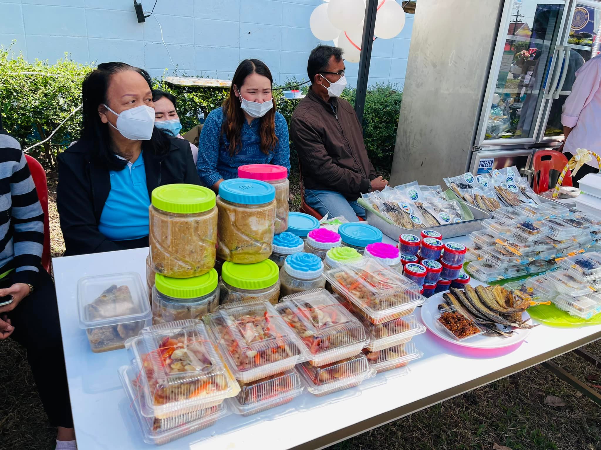 สำนักงานประมงจังหวัดนครพนม เปิดจุดจำหน่ายสินค้าแปลงใหญ่ด้านประมง สร้างรายได้ให้แก่กลุ่มแปลงใหญ่..คลิก