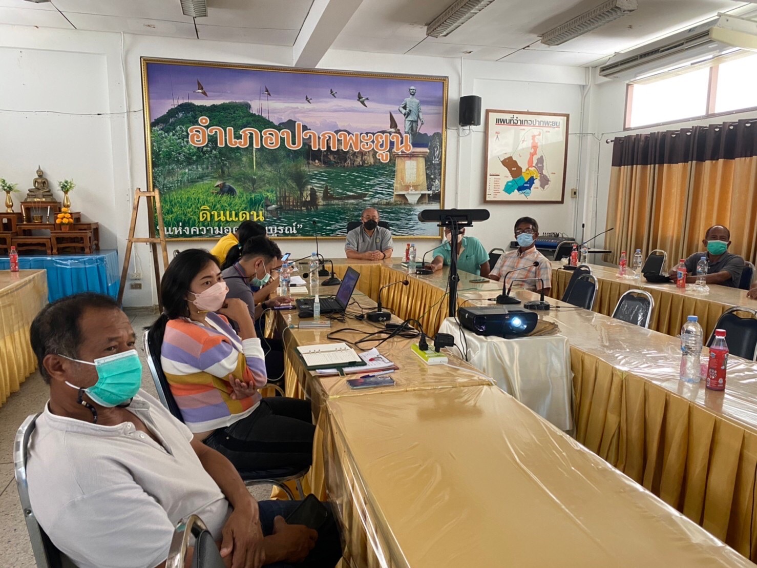 ประมงจังหวัดพัทลุง ร่วมประชุมหารือแนวทางการฟื้นฟูผลผลิตกุ้งทะเลของจังหวัดพัทลุงทะในพื้นที่อำเภอปากพะยูน..คลิก