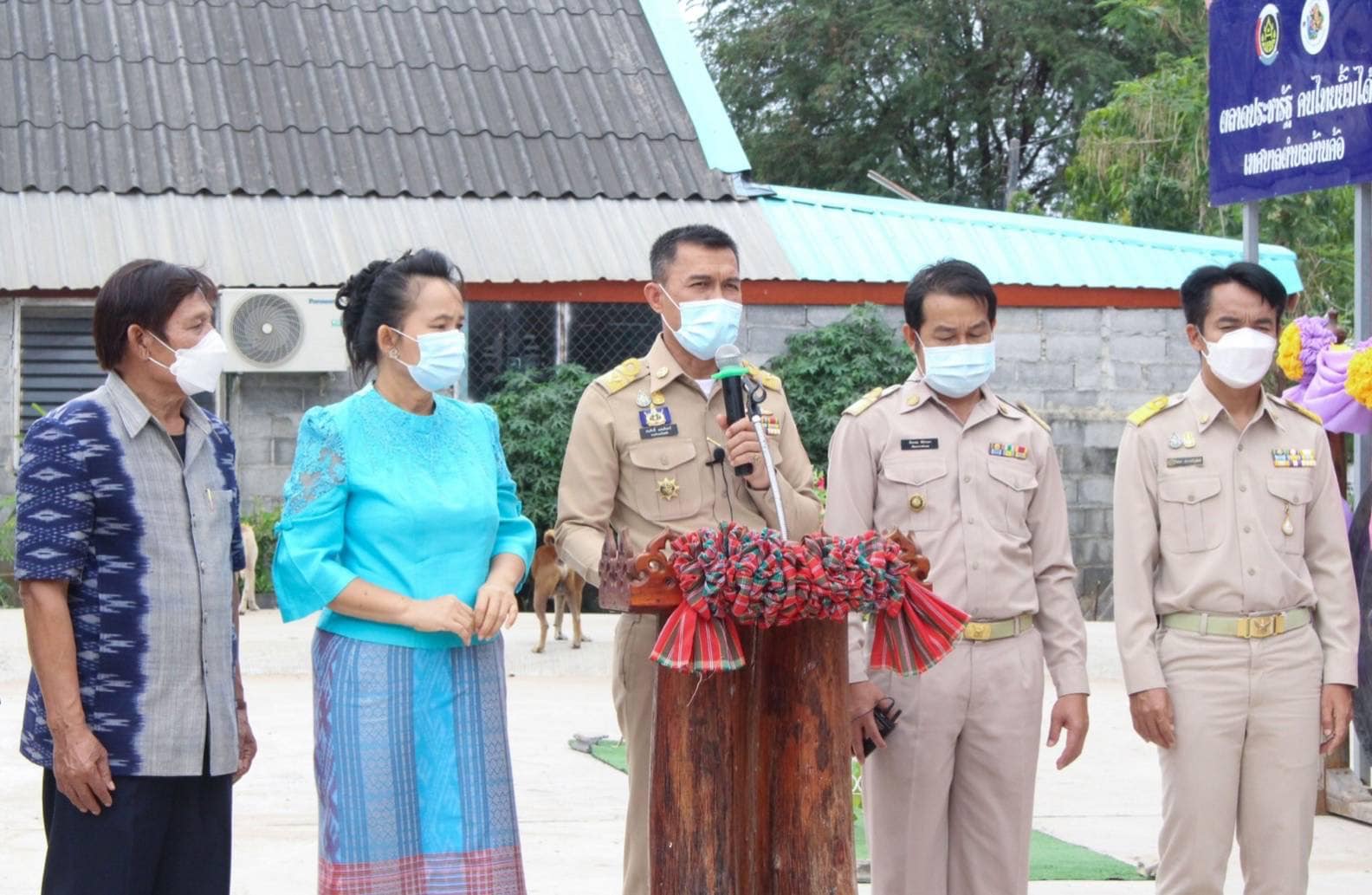 วันที่ 1 เมษายน 2565 นายบุญหลาย กุลนารัตน์ ประมงจังหวัดหนองบัวลำภู  ร่วมพิธีเปิดตลาดปลาชุมชนประชารัฐบ้านท่าศิลา ตำบลบ้านค้อ อำเภอโนนสัง..คลิก