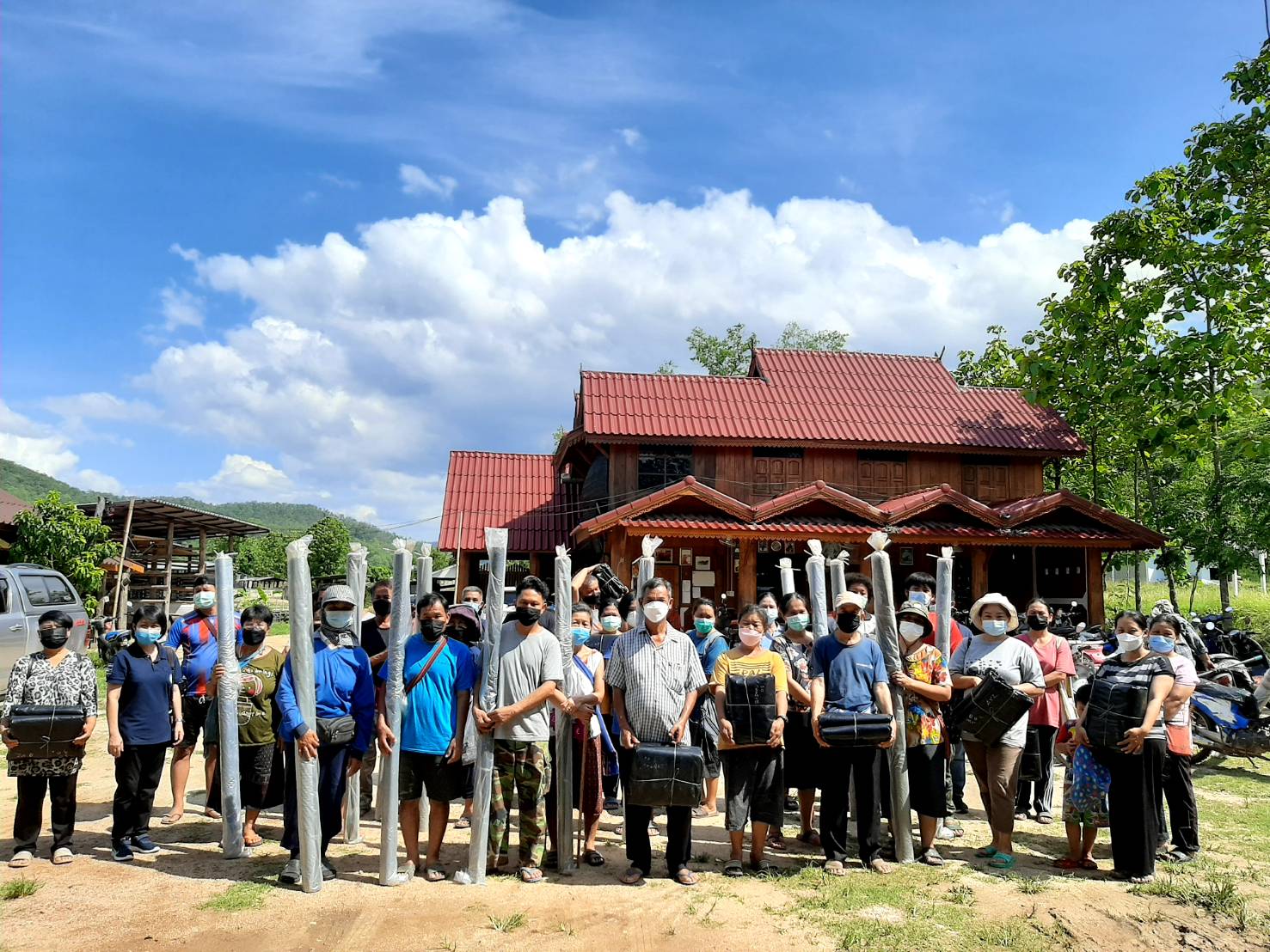 ประชุมชี้แจงโครงการส่งเสริมและพัฒนาอาชีพเพื่อแก้ไขปัญหาที่ดินทำกินของเกษตรกร (คทช.) ประจำปีงบประมาณ 2565..คลิก