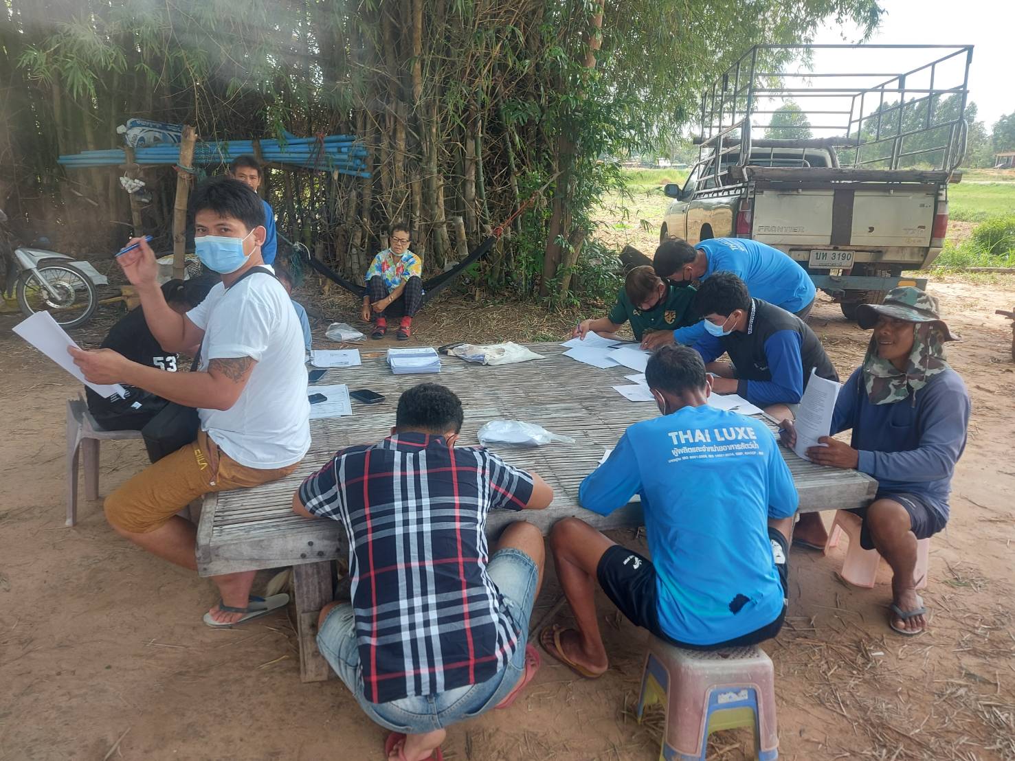 ประมงอำเภอพิบูลมังสาหาร ลงพื้นบ้านวังแคน ตำบลโพธิ์ไทร อำเภอพิบูลมังสาหาร รับคำขอใบอนุญาตเลี้ยงปลากระชัง ณ.ศาลาอเนกประสงค์..คลิก