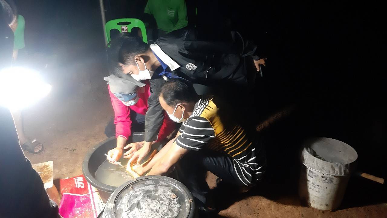 วันที่ 20-21 พฤษภาคม 2565 นายวิทยา ประเสริฐสังข์ ประมงอำเภอโนนสังและนายธีรศักดิ์ ศรีร่องหอย นักวิชาการประมงปฏิบัติการ ปฏิบัติการขยายผลดำเนินงานการเพาะพันธุ์ปลาตะเพียนด้วยชุดเพาะพันธุ์ปลาเคลื่อนที่..คลิก