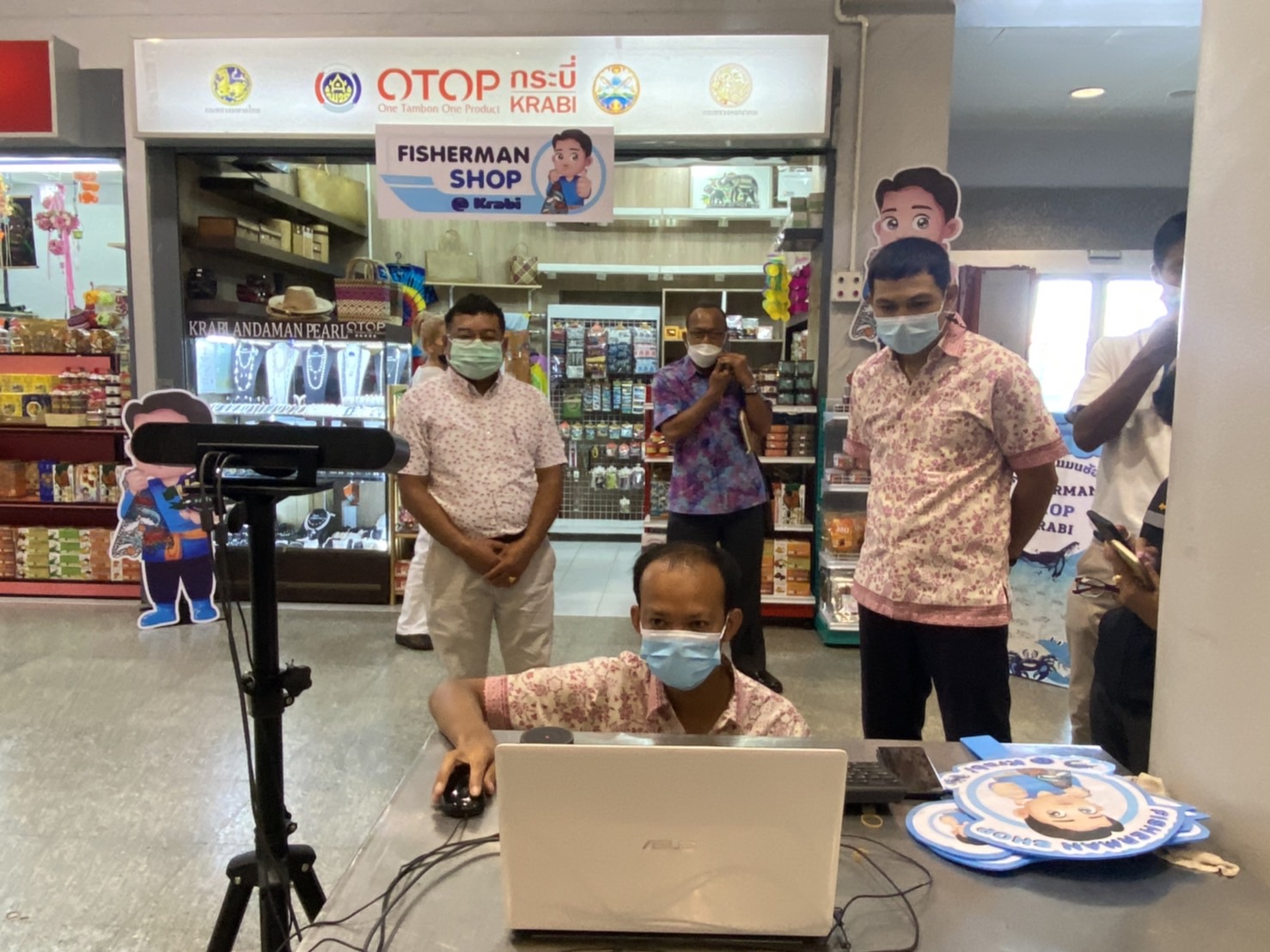 เตรียมความพร้อมการถ่ายทอดสดงานเปิดร้าน Fisherman Shop @ Bang Khen..คลิก