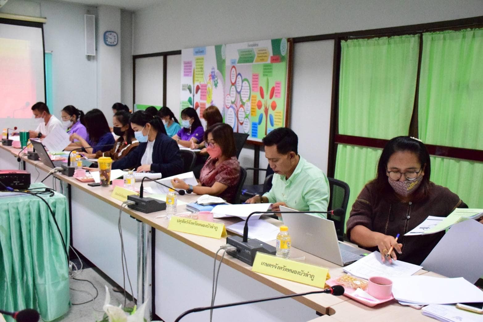 วันมี่ 25 พฤษภาคม พ.ศ.2565 นางถนอมขวัญ นอศรี หัวหน้ากลุ่มบริหารและยุทธศาสตร์ สำนักงานประมงจังหนองบัวลำภู..คลิก