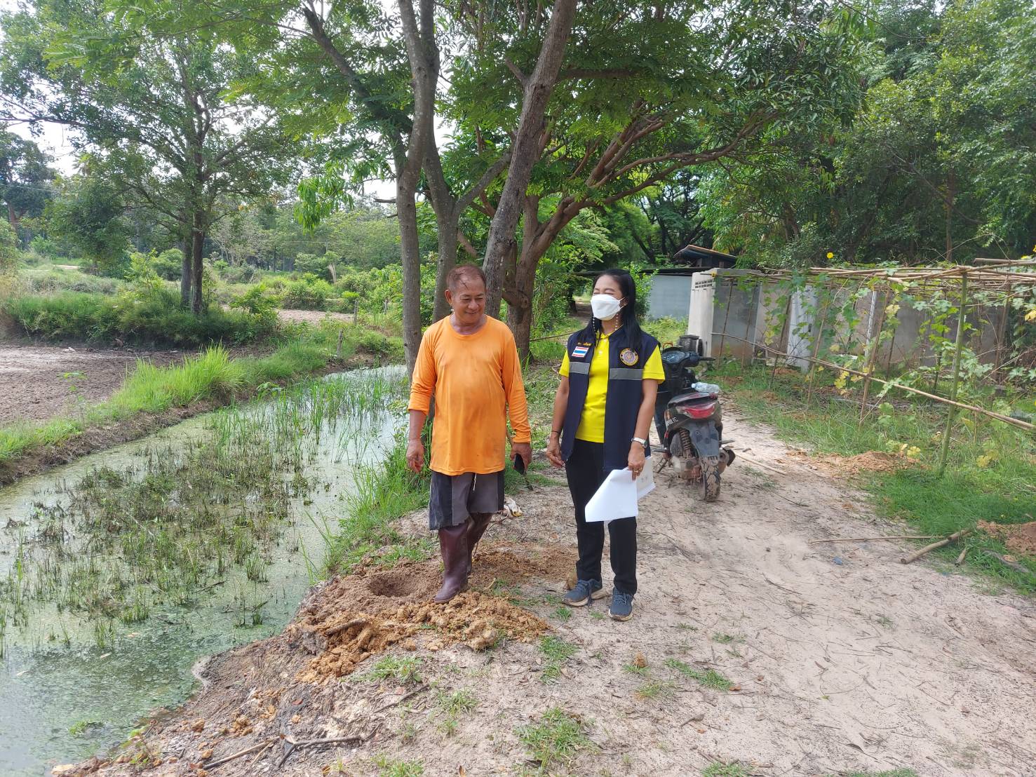 ประมงอำเภอวารินชำราบ@ศพก.เครือข่ายด้านประมงอำเภอสำโรง จังหวัดอุบลราชธานี ..คลิก