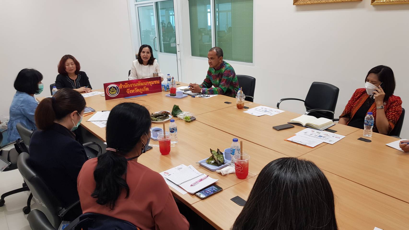 นายสิทธิพล เมืองสง ประมงจังหวัดภูเก็ต เข้าร่วมประชุมหารือและกำหนดแนวทางการจัดงาน Phuket Lobster Festival 2022