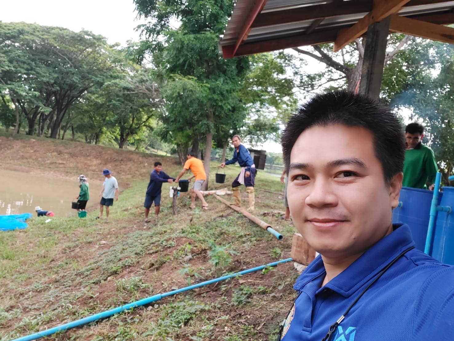 วันที่ 3 กรกฎาคม 2565 นายสมภาร วังคีรี   ร่วมกับคณะกรรมการแหล่งน้ำโครงการธนาคารผลผลิตสัตว์น้ำแบบมีส่วนร่วม นำปลาที่ได้จากการเพาะพันธุ์ปลาตะเพียนขาวโดยใช้ชุดเพาะปลาเคลื่อนที่ (Mobile Hatchery) เมื่อวันที่ 29 มิ.ย.65 ลงอนุบาลในบ่อดินต่อไป ณ แหล่งน้ำห้วยกระทอ บ้านกุดจิก ม.1 ต.กุดจิก อ.เมือง จ.หนองบัวลำภู..คลิก