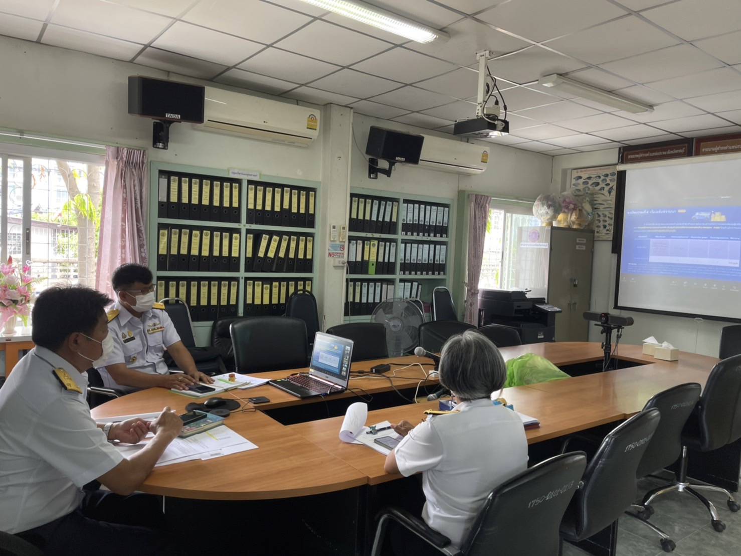 ประชุมคณะทำงานแก้ไขปัญหาไนโตรฟูแรนส์ และสารต้องห้ามต่าง ในกุ้งก้ามกราม ครั้งนี้ 2/2565..คลิก