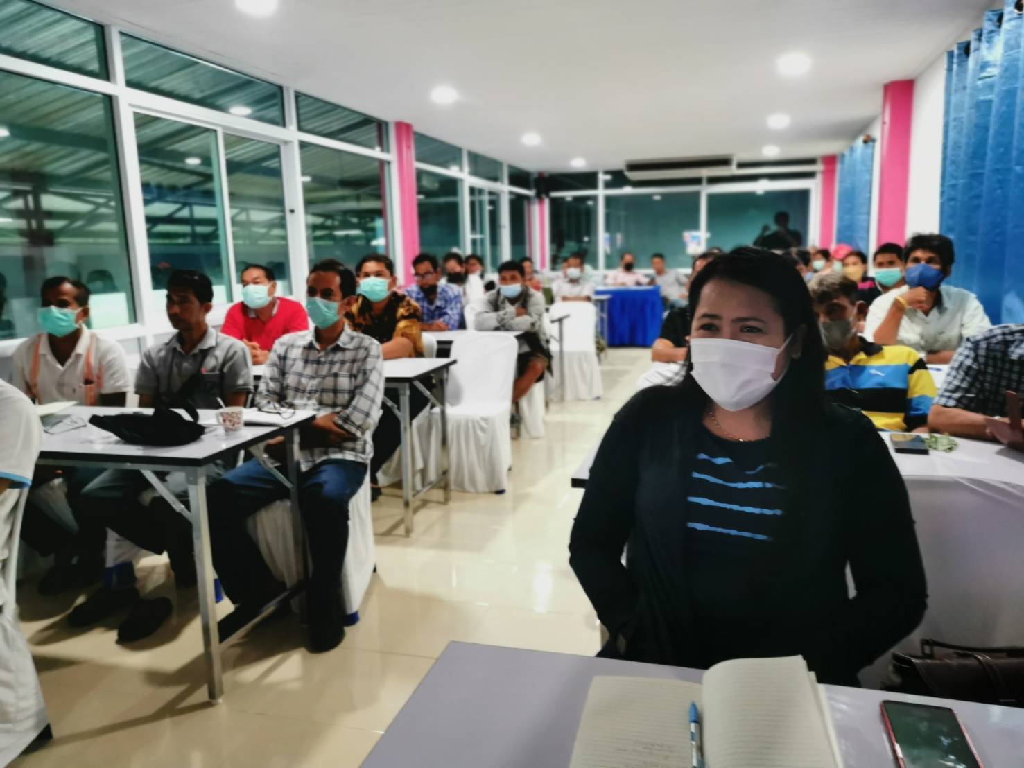การประชาสัมพันธ์แนวทางการเพิ่มผลผลิตกุ้งทะเลตามโครงการฟื้นฟูผลผลิตกุ้งทะเล