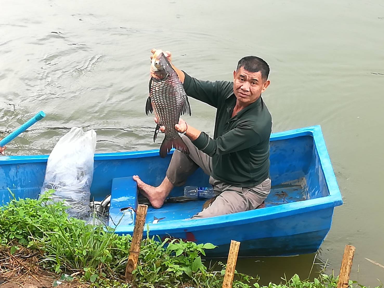 จัดเก็บข้อมูล CPUE ณ อ่างเก็บน้ำห้วยเฟือง อันเนื่องมาจากพระราชดำริ ตำบลผาช้างน้อย อำเภอปง จังหวัดพะเยา ในพื้นที่โครงการหลวงปังค่า..คลิก