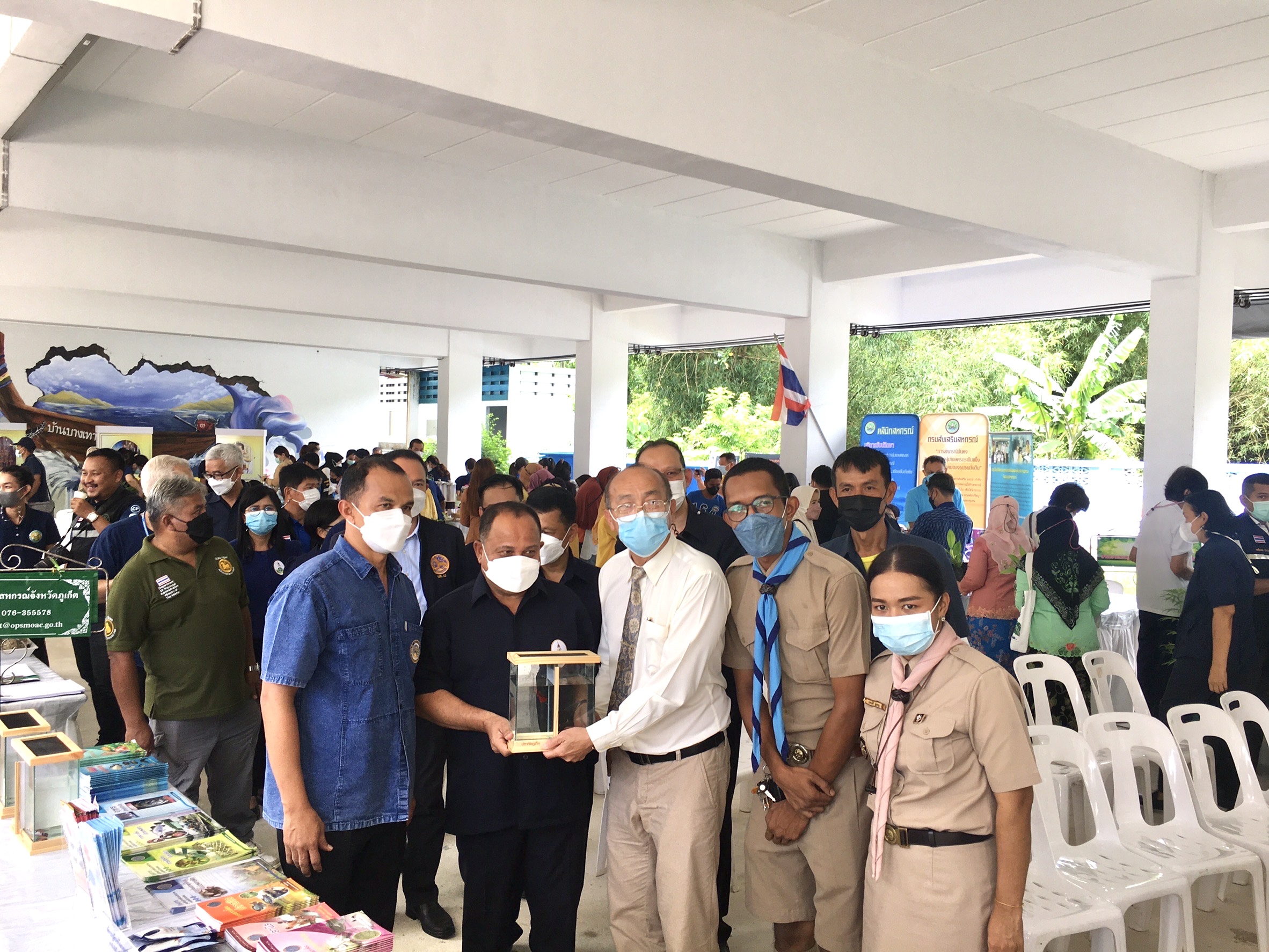 สำนักงานประมงจังหวัดภูเก็ตร่วมจัดกิจกรรมโครงการคลินิกเกษตรเคลื่อนที่ในพระราชานุเคราะห์ฯ..คลิก