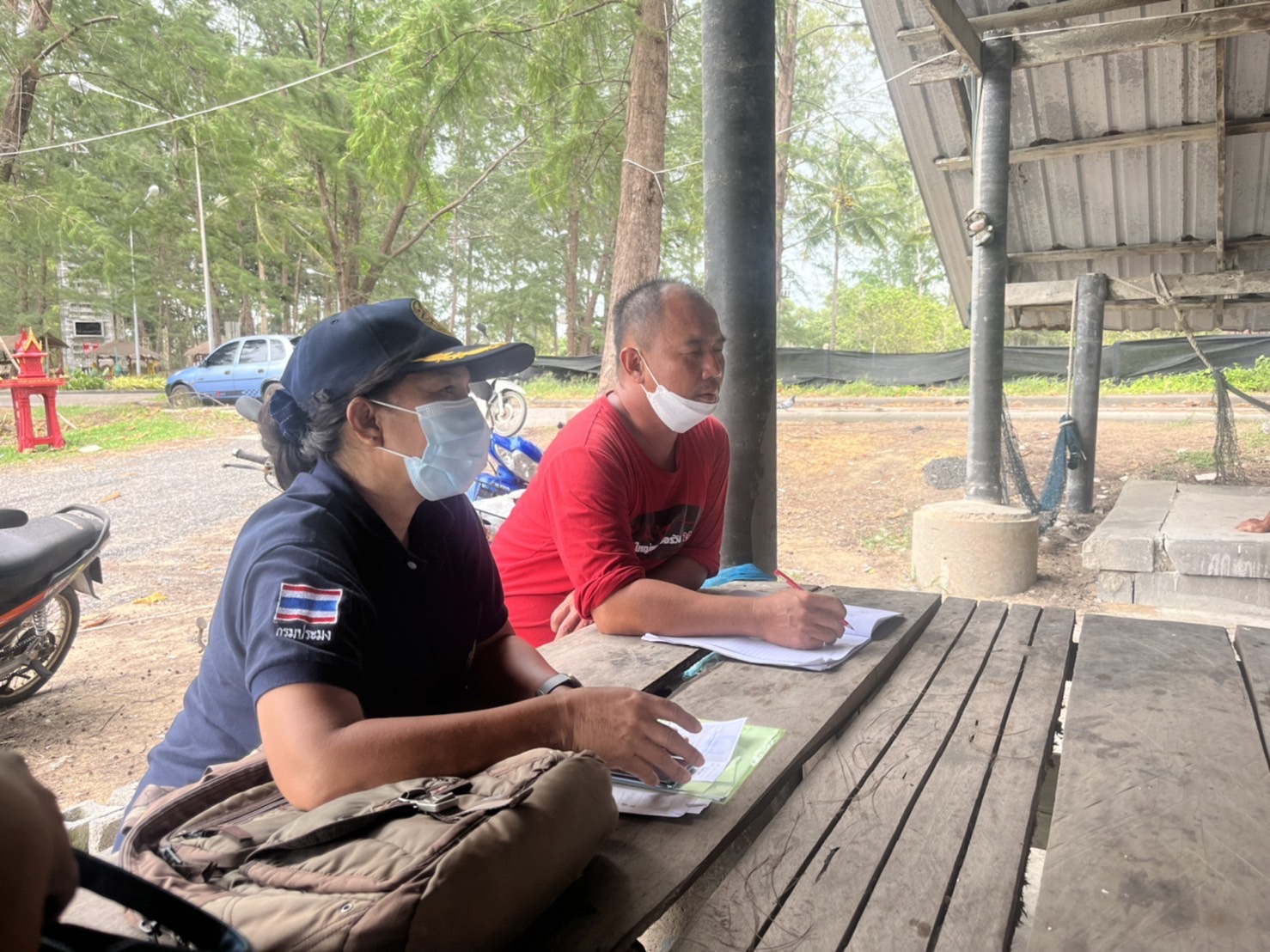 ประมงจังหวัดภูเก็ต ลงพื้นที่ติดตามโครงการพัฒนาอาชีพและส่งเสริมความเข้มแข็งของชุมชนชาวประมงฯ