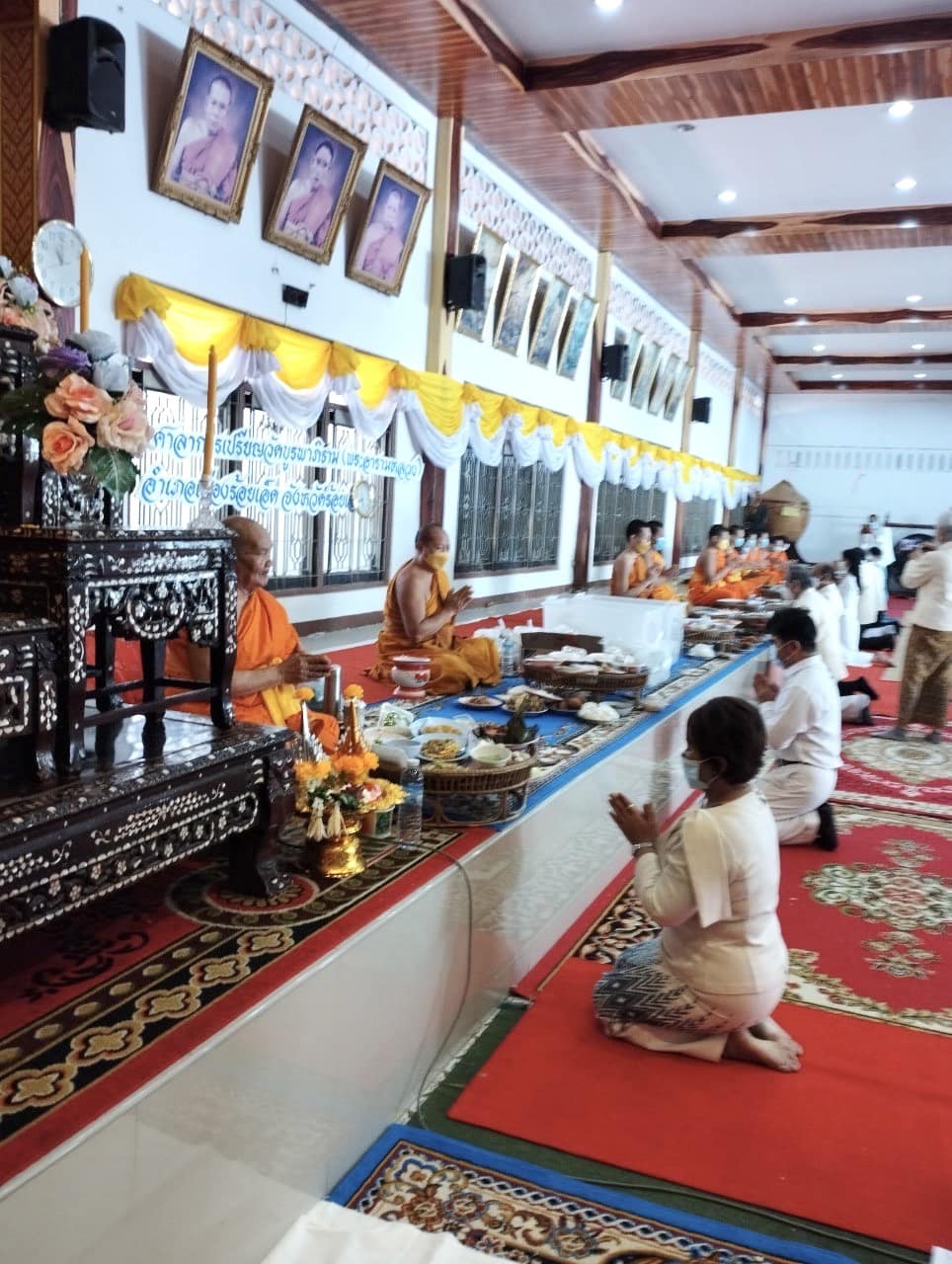 ร่วมโครงการอบรมพัฒนาคุณธรรม จริยธรรม ข้าราชการ และประชาชนทั่วไป ในเทศกาลเข้าพรรษา ประจำปี ๒๕๖๕..คลิก