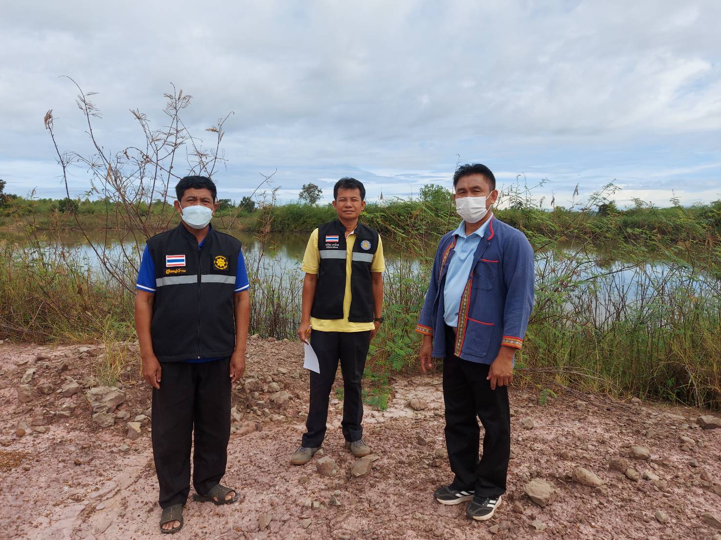 ประมงอำเภอเมืองนครพนม ร่วมกับศูนย์วิจัยและพัฒนาการเพาะเลี้ยงสัตว์น้ำนครพนม ออกสำรวจแหล่งน้ำที่เข้าร่วมโครงการ สร้างรายได้สร้างอาชีพจากแหล่งน้ำชุมชนที่มีขนาด 30-60 ไร่ จำนวน 7 แหล่ง..คลิก