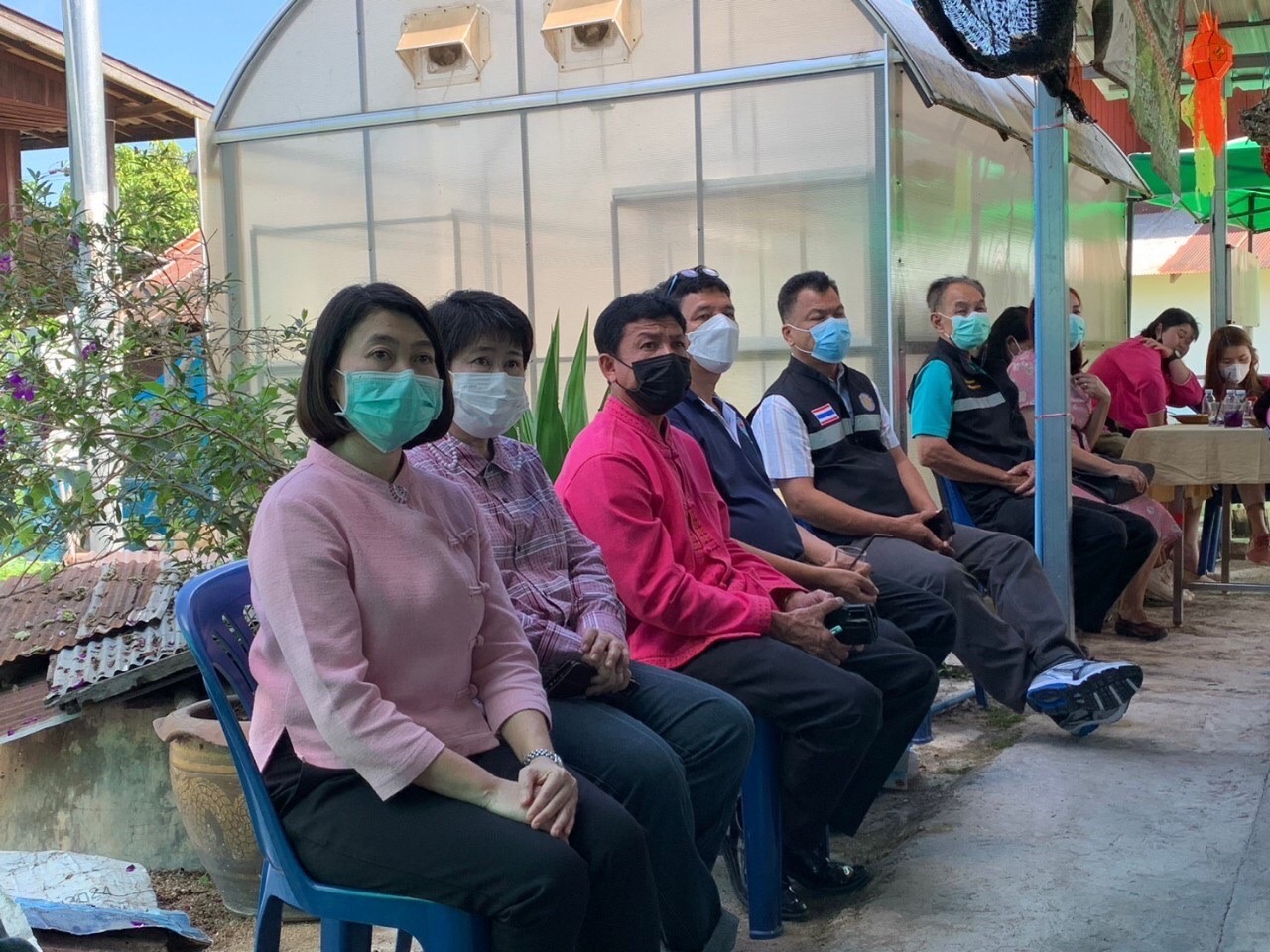 นายถาวร  ทันใจ รองอธิบดีกรมประมง พร้อมคณะได้เดินทางตรวจเยี่ยมกลุ่มแม่บ้านพัฒนาผลิตภัณฑ์จากปลานิลและตรวจเยี่ยมผลการดำเนินงานแปลงใหญ่ปลานิลของกลุ่มสหกรณ์เลี้ยงปลา จังหวัดพะเยา..คลิก