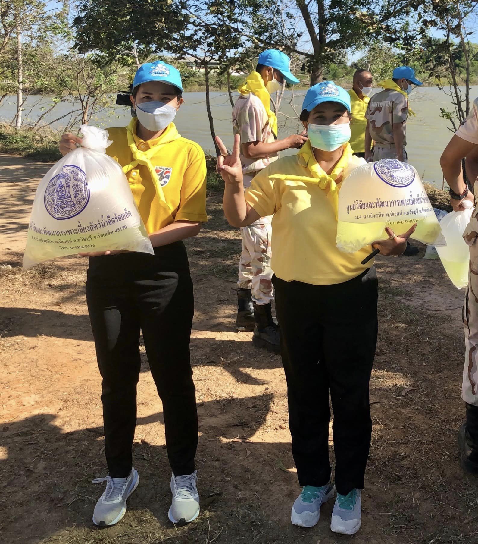 ร่วมกิจกรรมจิตอาสาพัฒนาและปรับปรุงภูมิทัศน์  เนื่องในวันคล้ายวันพระราชสมภพพระบาทสมเด็จพระบรมชนกาธิเบศร มหาภูมิพลอดุลยเดชมหาราช บรมนาถบพิตร ๕ ธันวาคม ๒๕๖๕..คลิก