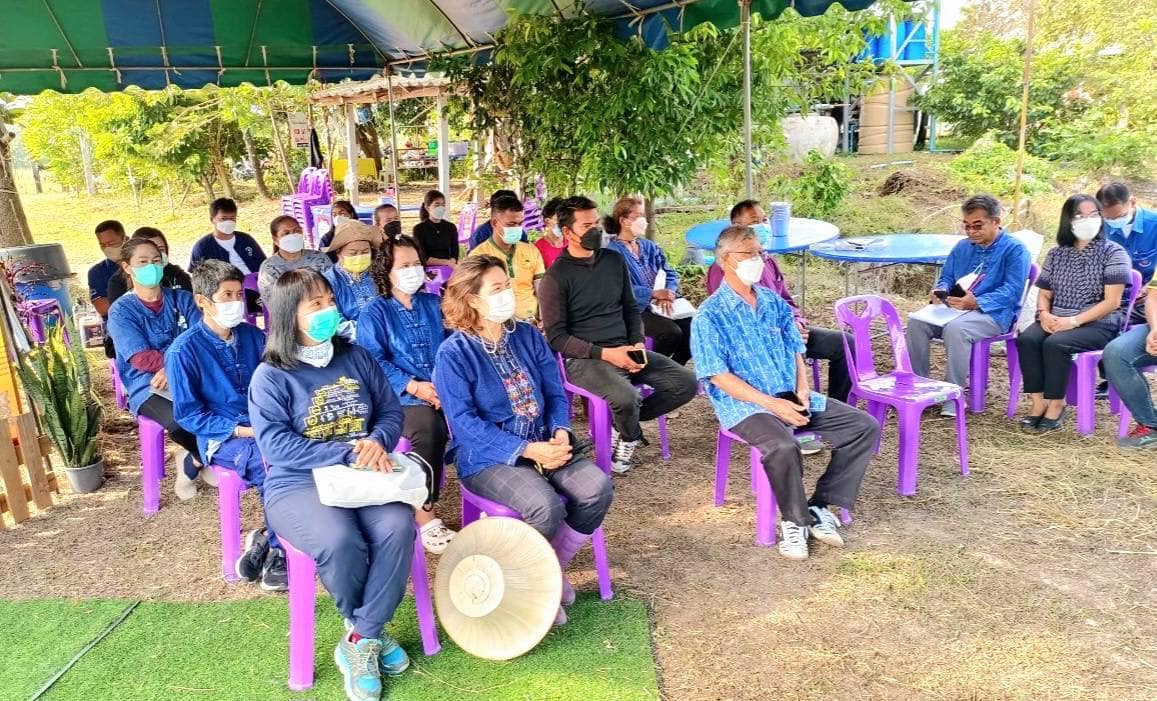 ประมงอำเภอบ้านนา เข้าร่วมกิจกรรมเอามื้อสามัคคี 