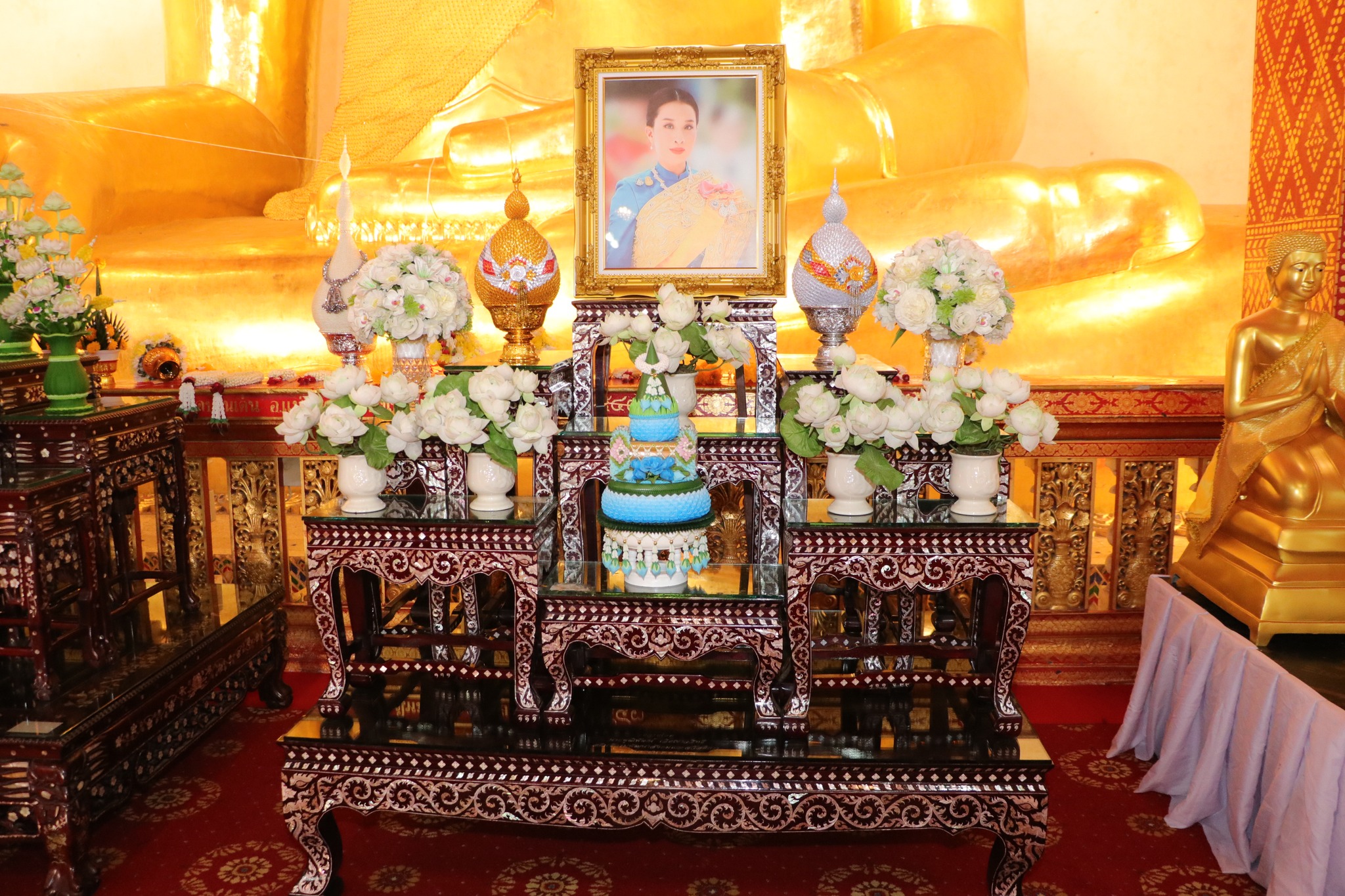 เข้าร่วมพิธีเจริญพระพุทธมนต์และเจริญจิตตภาวนา เพื่อถวายพระพรแด่สมเด็จพระเจ้าลูกเธอ  เจ้าฟ้าพัชรกิติยาภา  นเรนทิราเทพยวดี  กรมหลวง  ราชสาริณีสิริพัชร  มหาวัชรราชธิดา..คลิก