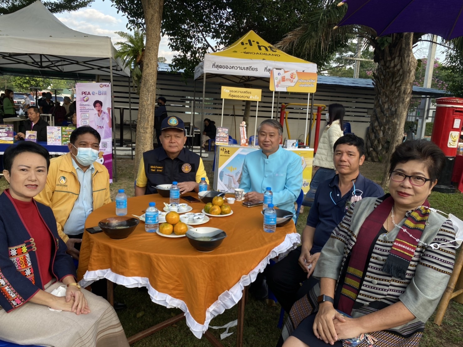 ร่วมงานสภากาแฟยามเช้าของจังหวัดพะเยา  ณ  สำนักงานการไฟฟ้าส่วนภูมิภาค  จังหวัดพะเยา..คลิก