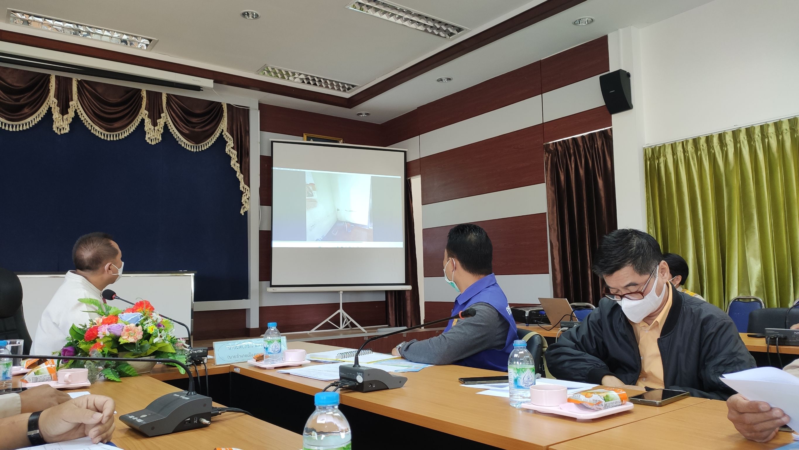 วันที่ 23 มกราคม 2566  นายสมภาร วังคีรี ประมงอำเภอเมืองหนองบัวลำภู ร่วมประชุมคณะกรรมการพิจารณาให้ความช่วยเหลือผู้ประสบภัพิบัติ(กชภอ.) ครั้งที่ 2/2566 อำเภอหนองบัวลำภู ณ อบต.บ้านขาม ตำบลบ้านขาม อำเภอเมืองหนองบัวลำภู จังหวัดหนองบัวลำภู..คลิก