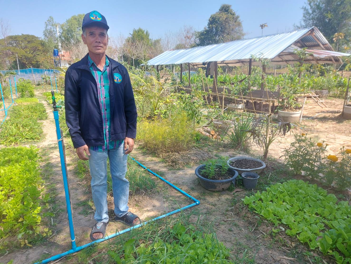 ประมงอำเภอนาแก ติดตามเยี่ยมเยียนการดำเนินงานของศูนย์เครือข่ายศูนย์เรียนรู้การประมง..คลิก