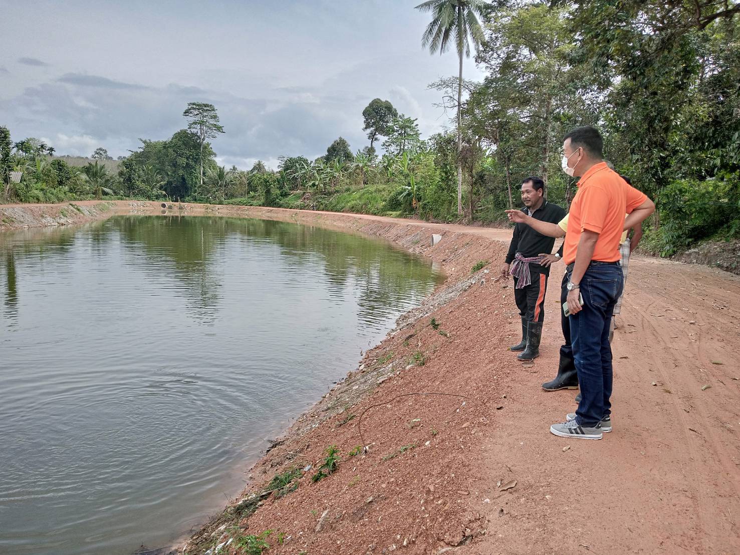 ลงพื้นที่สำรวจแหล่งนัำบึงละหารบาเจาะ หมู่ที่ 2 ตำบลบาเจาะ..คลิก