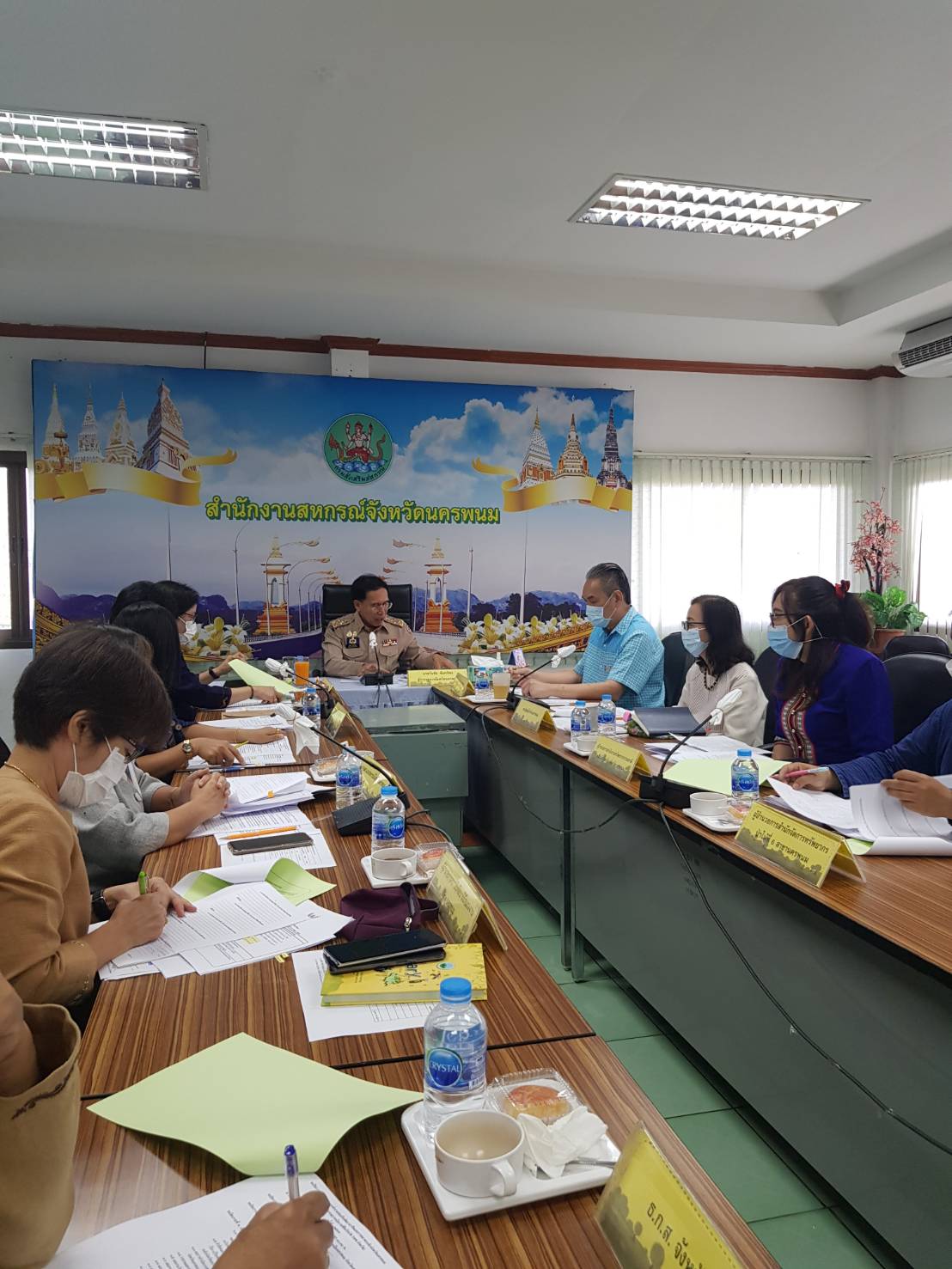 สำนักงานประมงจังหวัดนครพนม โดยเรือเอกวิรัตน์ อาจคงหาญ ประชุมคณะทำงานส่งเสริมพัฒนาอาชีพและการตลาดระดับจังหวัดนครพนม ภายใต้คณะอนุกรรมการนโยบายที่ดินจังหวัด (คทช.จังหวัด) ครั้งที่ 1/2566..คลิก