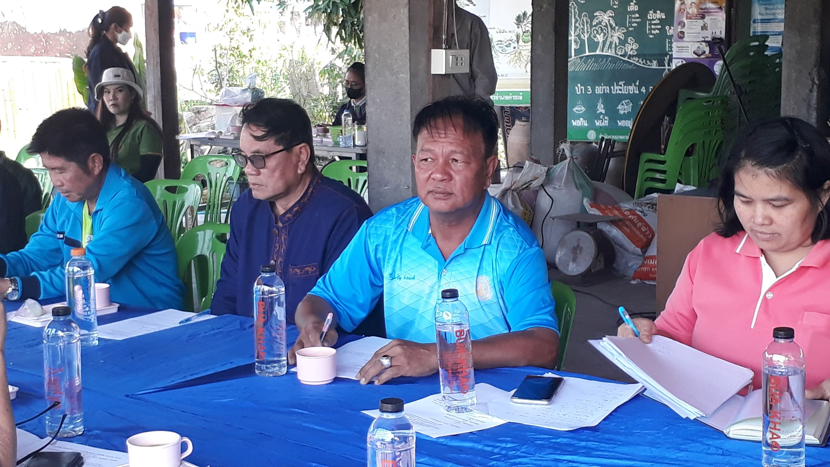 ร่วมประชุมการจัดงานวันถ่ายทอดเทคโนโลยีเพื่อเริ่มต้นฤดูกาลผลิตใหม่ (Field day)..คลิก