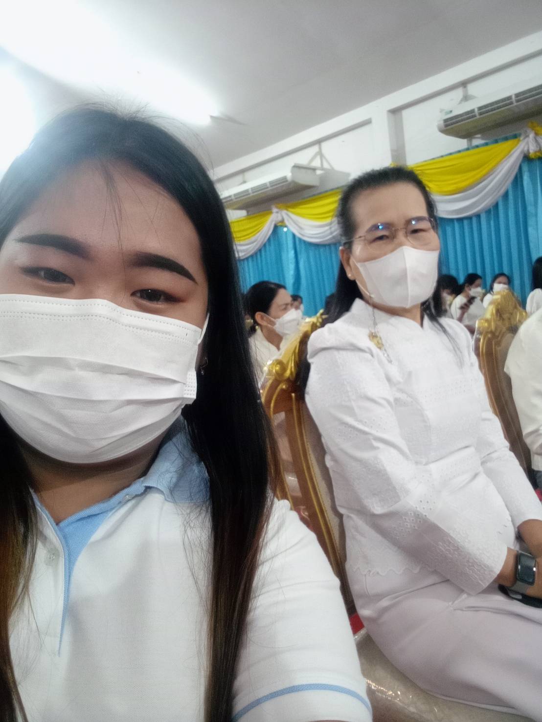 ร่วมพิธีเจริญพระพุทธมนต์ เจริญจิตภาวนาถวายพระพรชัยมงคล..คลิก