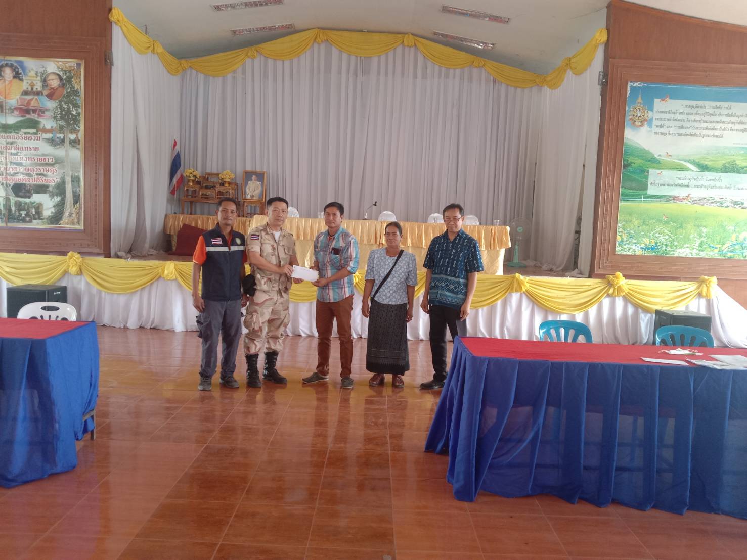 จ่ายเงินช่วยเหลือเกษตรกรผู้ประสบภัยอุทกภัย ด้านประมงและด้านพืช..คลิก