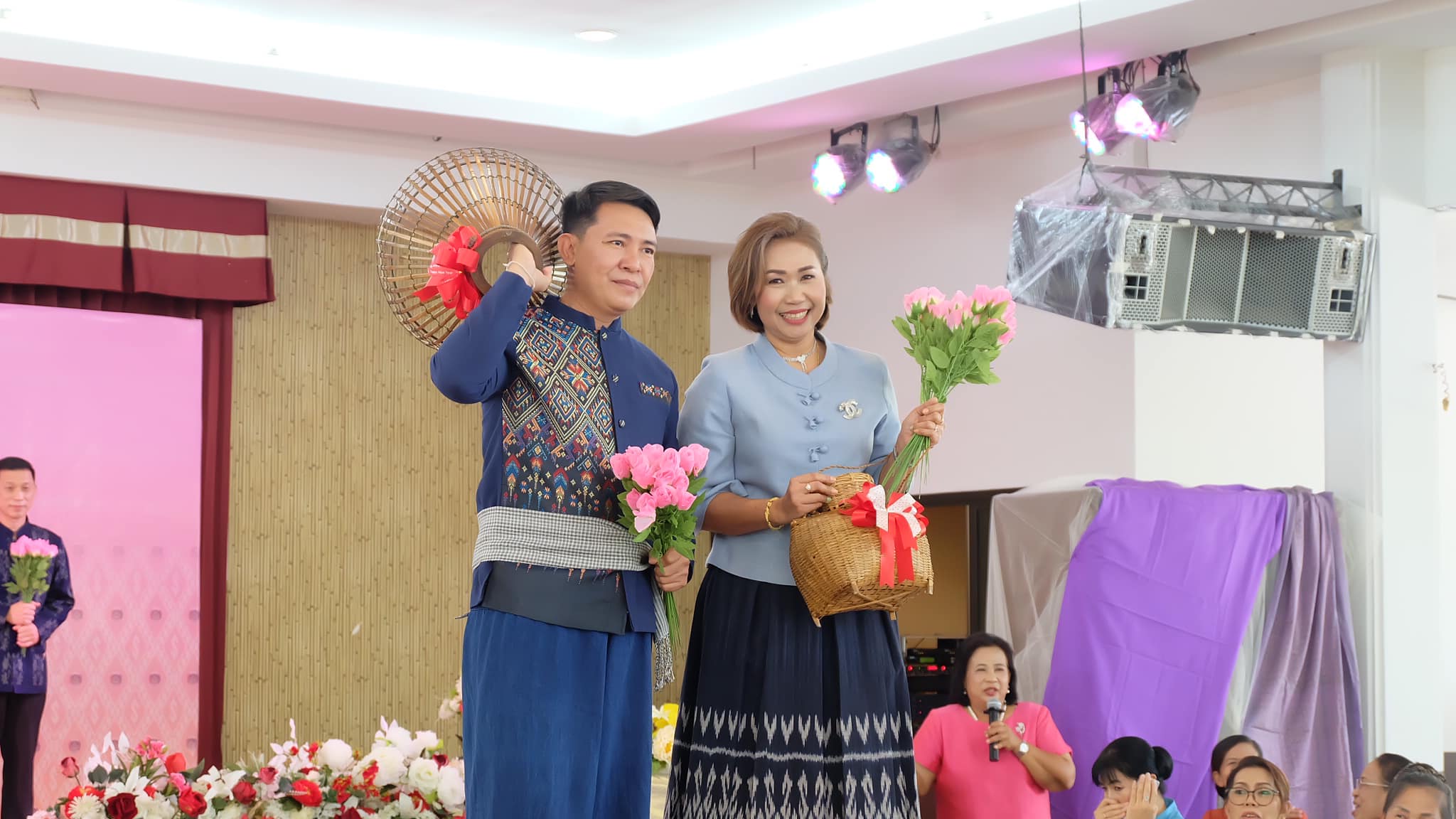 ประมงจัดเต็ม!! วันสตรีสากล “สตรียุค 5G”..คลิก
