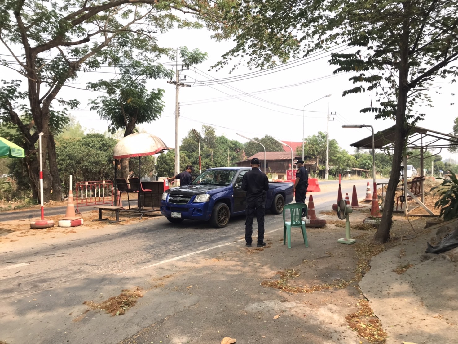 ตรวจเยี่ยมและติดตามผลการปฏิบัติการป้องกันและลดอุบัติเหตุทางถนนช่วงเทศกาลสงกรานต์ พ.ศ. 2566 จังหวัดพะเยา..คลิก