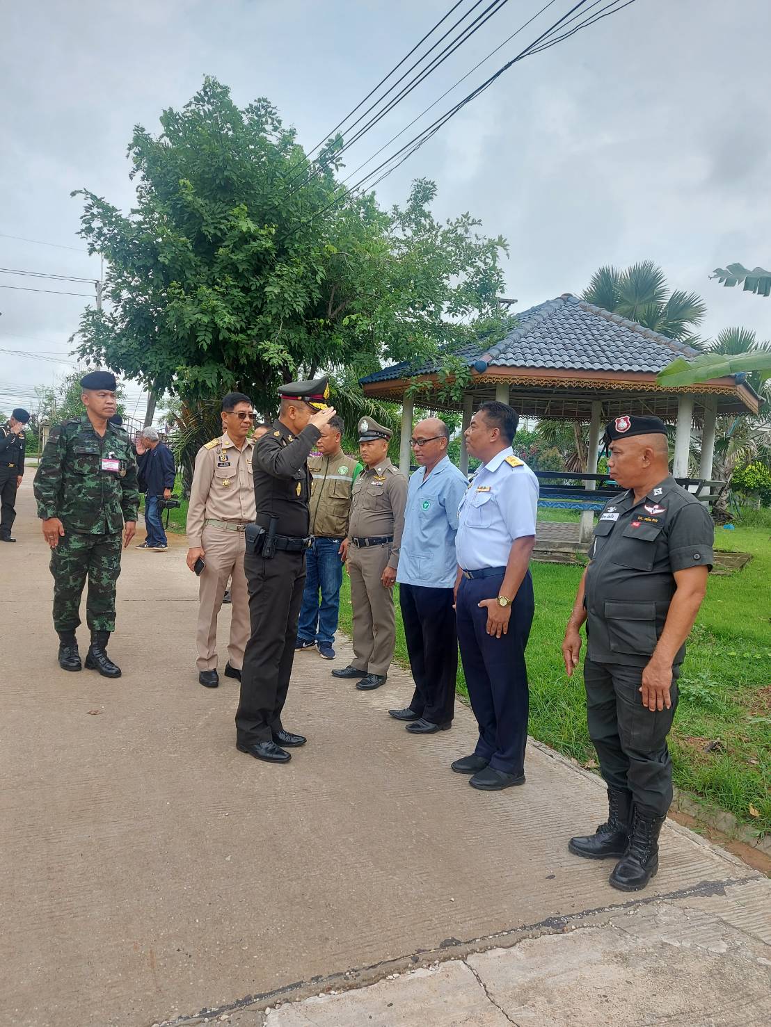 ร่วมมอบพันธุ์ปลานิลจิตรลดา พระราชทาน..คลิก