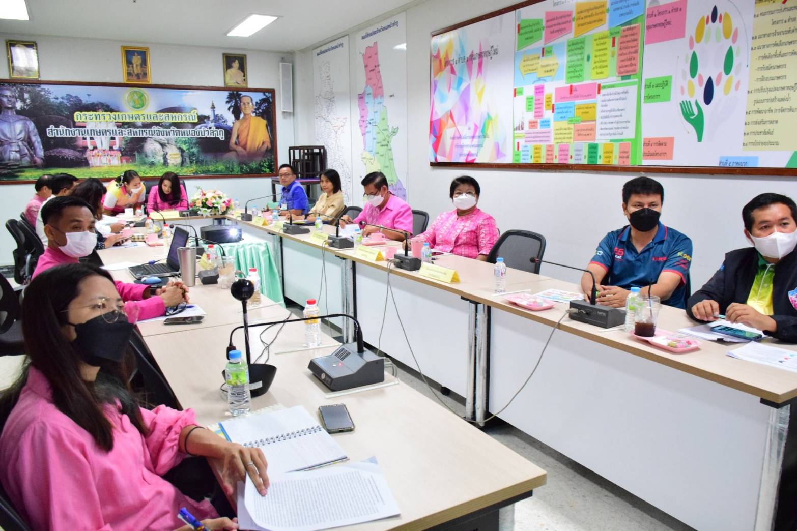 วันที่ ๔ กรกฎาคม พ.ศ. ๒๕๖๖  นายบุญหลาย กุลนารัตน์ ประมงจังหวัดหนองบัวลำภู มอบหมายให้นางสาวทัศนีย์  สุนนท์ชัย เข้าร่วมการประชุมการตรวจราชการของผู้ตรวจราชการกระทรวงเกษตรและสหกรณ์ (นางสาวภัทราภรณ์  โสเจยยะ) ประจำปีงบประมาณ พ.ศ. ๒๕๖๖ เขตตรวจราชการที่ ๑๐..คลิก