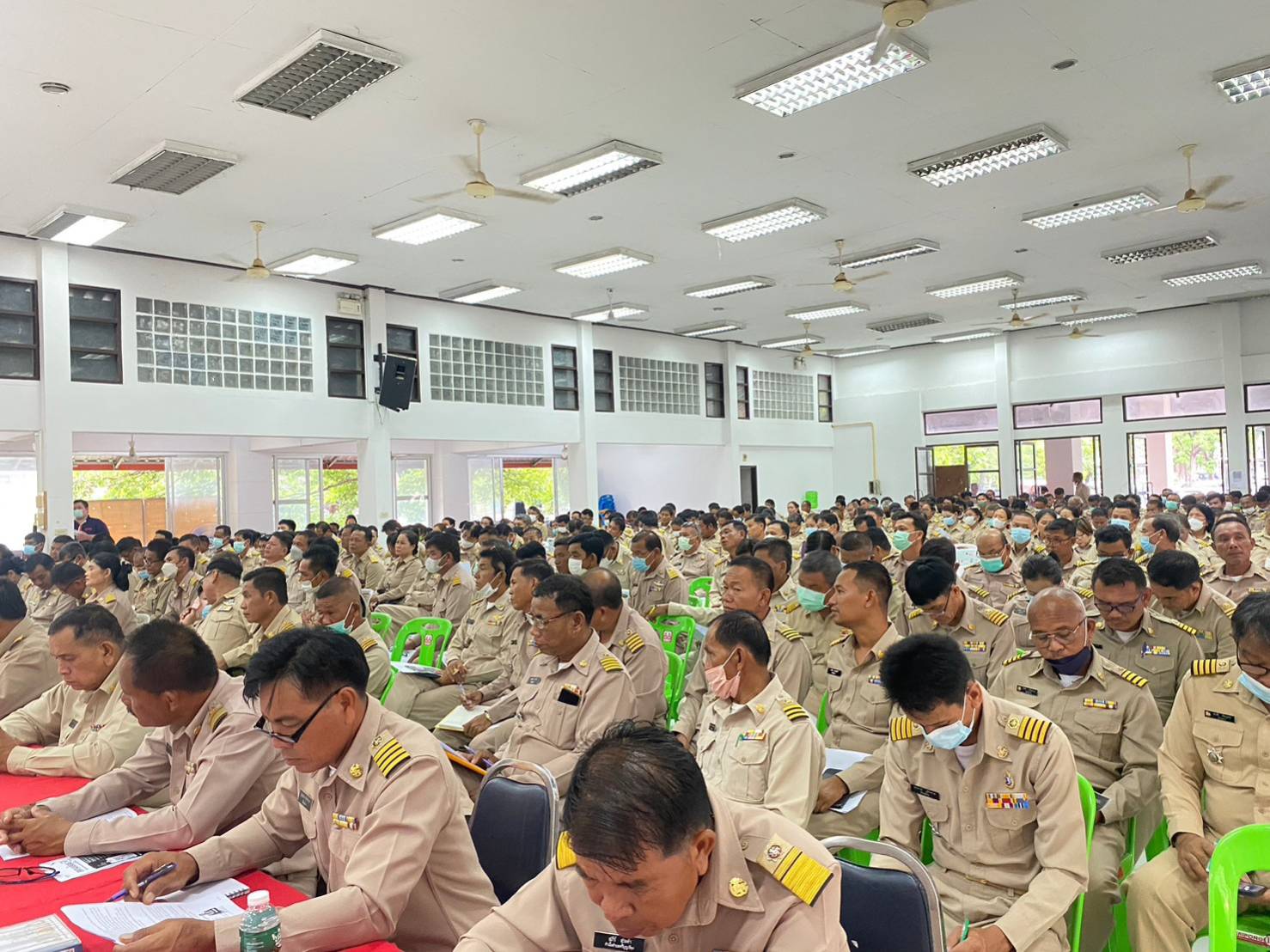 วันที่ 4 กรกฏาคม 2566     นางสาวมลฤดี ลิ้มสุวรรณ  ประมงอำเภอศรีบุญเรือง ร่วมประชุม กำนัน ผู้ใหญ่บ้าน  อำเภอศรีบุญเรือง โดยได้ประชาสัมพันธ์มาตรการคุ้มครองสัตว์น้ำจืดมีไข่ หรือวางไข่ เลี้ยงตัวอ่อนและกำหนดเครื่องมือการทำการประมงและเงื่อนไขในการทำการประมง พ.ศ.2566(ฤดูน้ำแดง)ในระหว่างวันที่ 1 มิถุนายน ถึงวันที่ 31 สิงหาคม 2566..คลิก