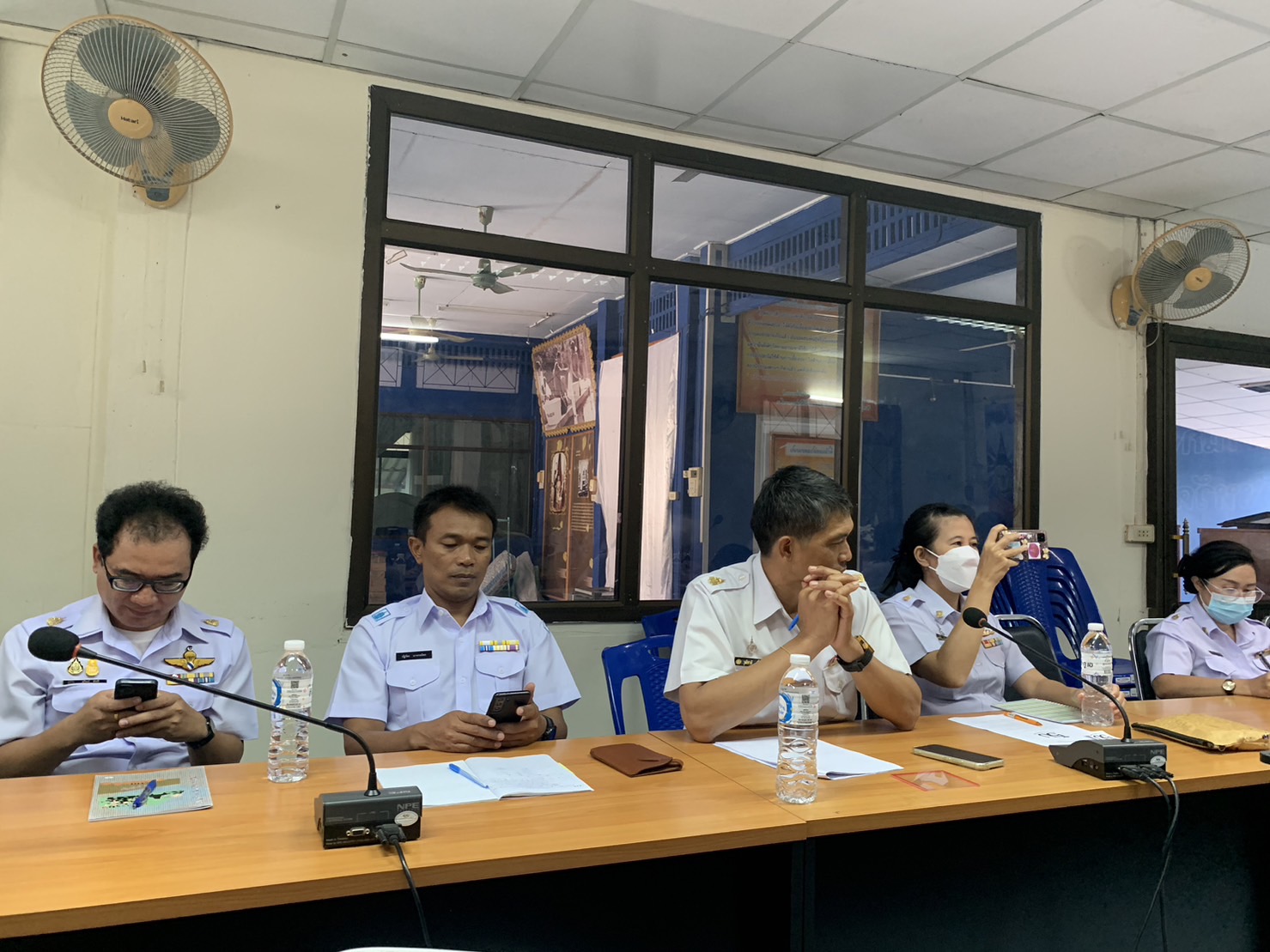 ประมงอุบลฯ ประชุมย่อยในการหารือแนวทางปฏิบัติงานร่วมกัน..คลิก