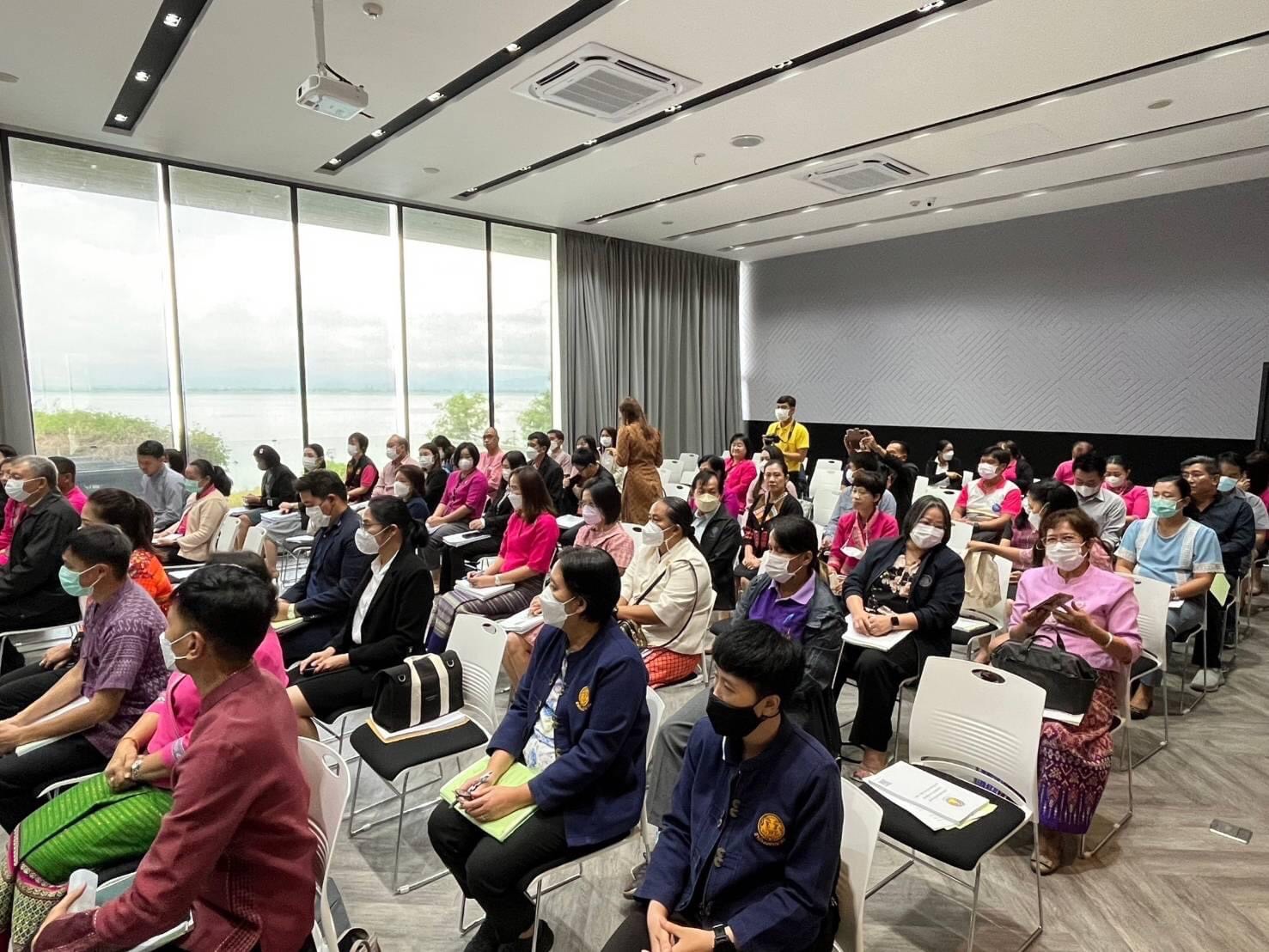 ร่วมการประชุมเชิงปฏิบัติการจัดทำแผนพัฒนาจังหวัดพะเยา พ.ศ.2566-2570..คลิก