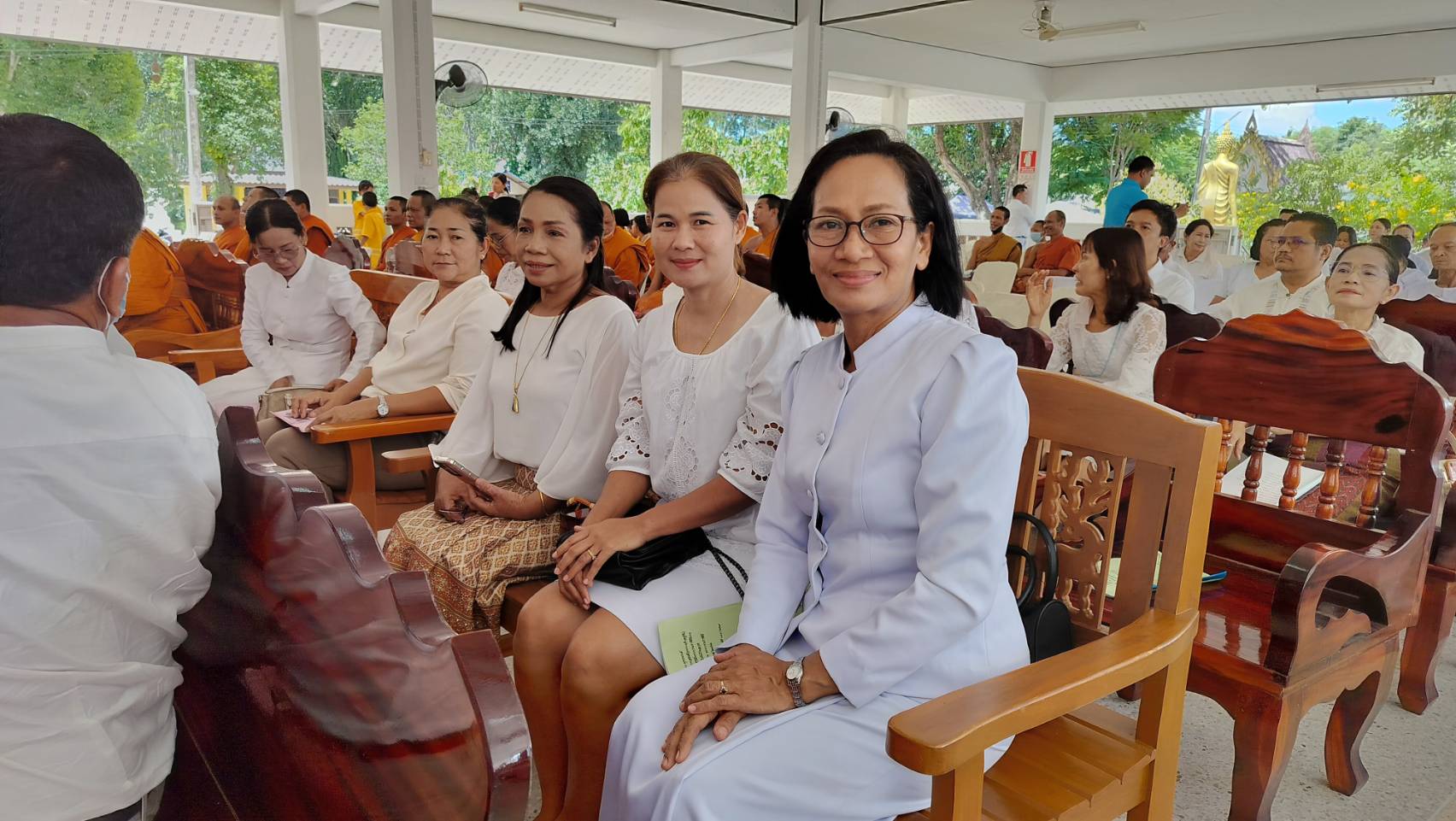 ประมงอำเภอป่าบอน เข้าร่วมพิธีเจริญพระพุทธมนต์เฉลิมพระเกียรติพระบาทสมเด็จพระเจ้าอยู่หัว สมเด็จพระนางเจ้าสิริกิติ์  พระบรมราชินีนาถ พระบรมราชชนนีพันปีหลวง และสมเด็จพระนางเจ้าฯ พระบรมราชินี ประจำปีพุทธศักราช 2566 ณ วัดหนองนก  ตำบลหนองธง อำเภอป่าบอน จังหวัดพัทลุง..คลิก