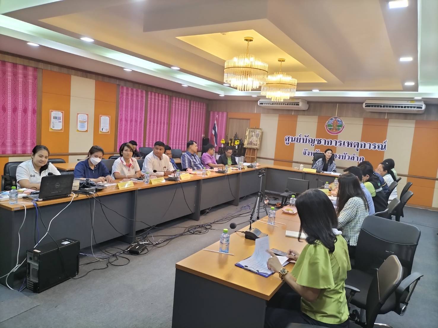นายบุญหลาย  กุลนารัตน์ ประมงจังหวัดหนองบัวลำภู ร่วมรับชมการถ่ายทอดสดเพื่อมอบนโยบายขับเคลื่อนกระทรวงเกษตรและสหกรณ์ โดย ร้อยเอก ธรรมนัส พรหมเผ่า รัฐมนตรีว่าการกระทรวงเกษตรและสหกรณ์..คลิก