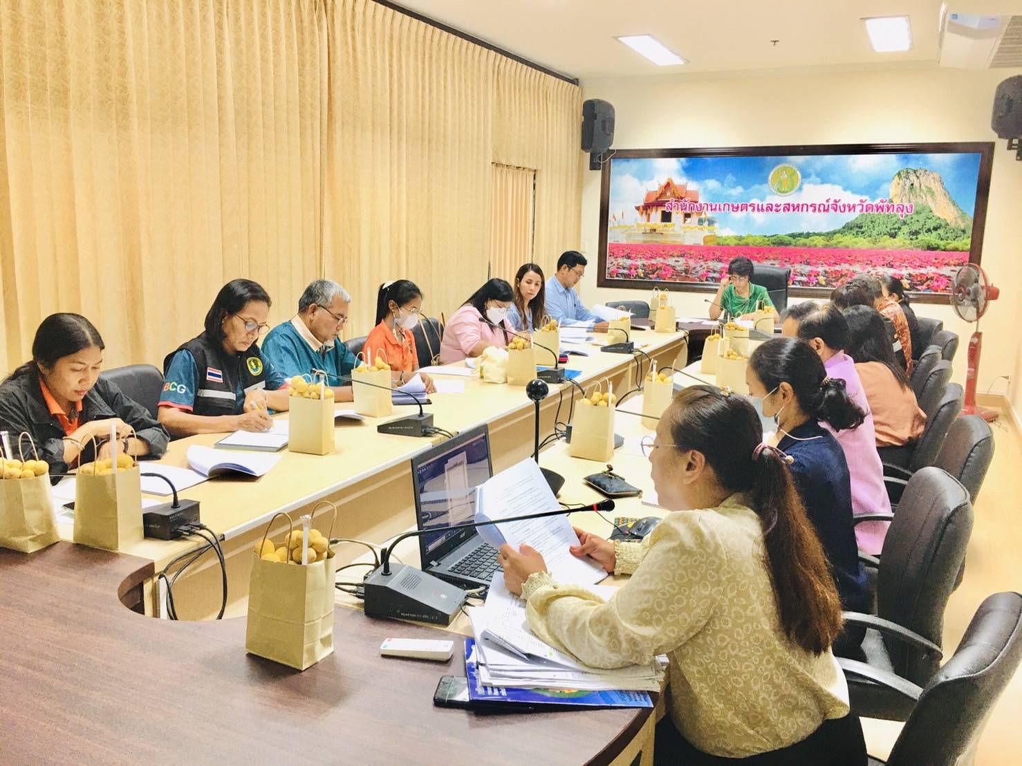 ประมงอำเภอเมือง เข้าร่วมประชุมคณะทำงานอำนวยการ และตัดสินใจ การดำเนินงานมาตรฐานสินค้าเกษตรและความปลอดภัยด้านอาหารจังหวัดพัทลุง..คลิก