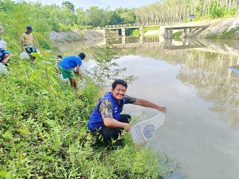 สนับสนุนพันธุ์ปลากินพืช เพื่อปล่อยลงสู่ฝายกั้นน้ำบ้านท่าข้าม อ.ศรีบรรพต จ.พัทลุง..คลิก