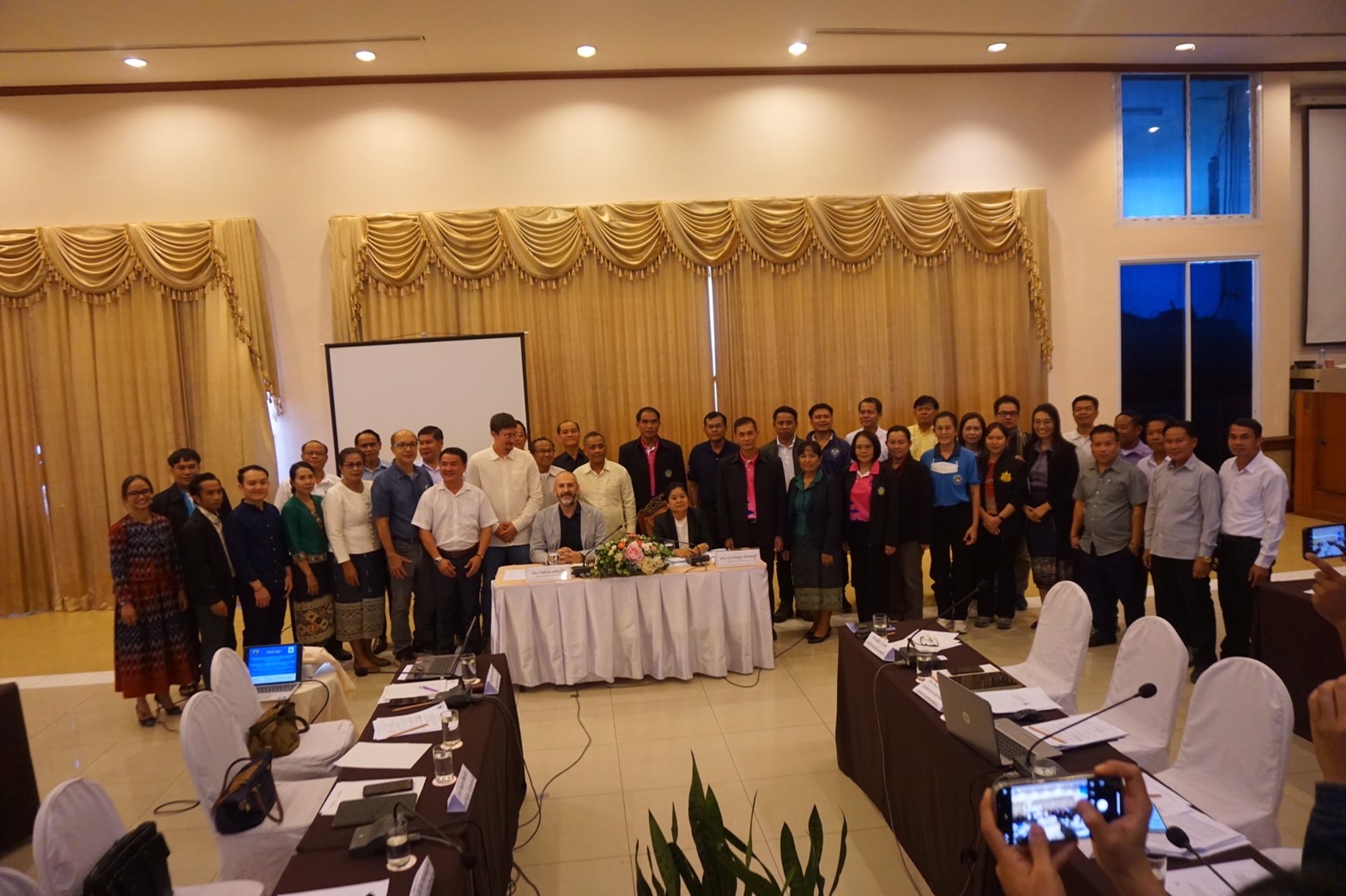 ประมงอุบล ฯ บูรณาการระหว่างประเทศ ร่วมประชุมแลกเปลี่ยนประสบการณ์ทำงานวิชาการ เพื่อปรับปรุงฟื้นฟูทรัพยากรประมงในแม่น้ำโขงตอนล่าง ระหว่างวันที่ 9 - 10 ตุลาคม 2566 (WWF ลาว)..คลิก