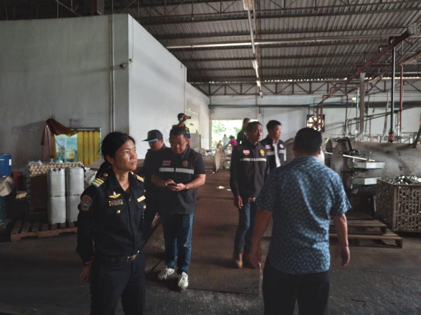 ร่วมตรวจสอบห้องเย็นที่ขึ้นทะเบียนผู้ประกอบการห้องเย็นไว้กับสำนักงานประมงจังหวัดราชบุรี..คลิก