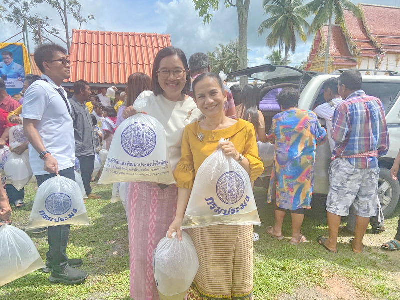 ร่วมปล่อยพันธุ์สัตว์น้ำจืดลงสู่แม่น้ำปากพนัง จ.นครศรีธรรมราช..คลิก